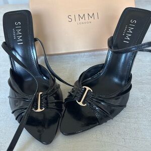 SIMMI London Black Patent Strappy High-Heel Sandals